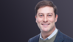 YugabyteDB_KubeCon_Alex_Headshot_240x140